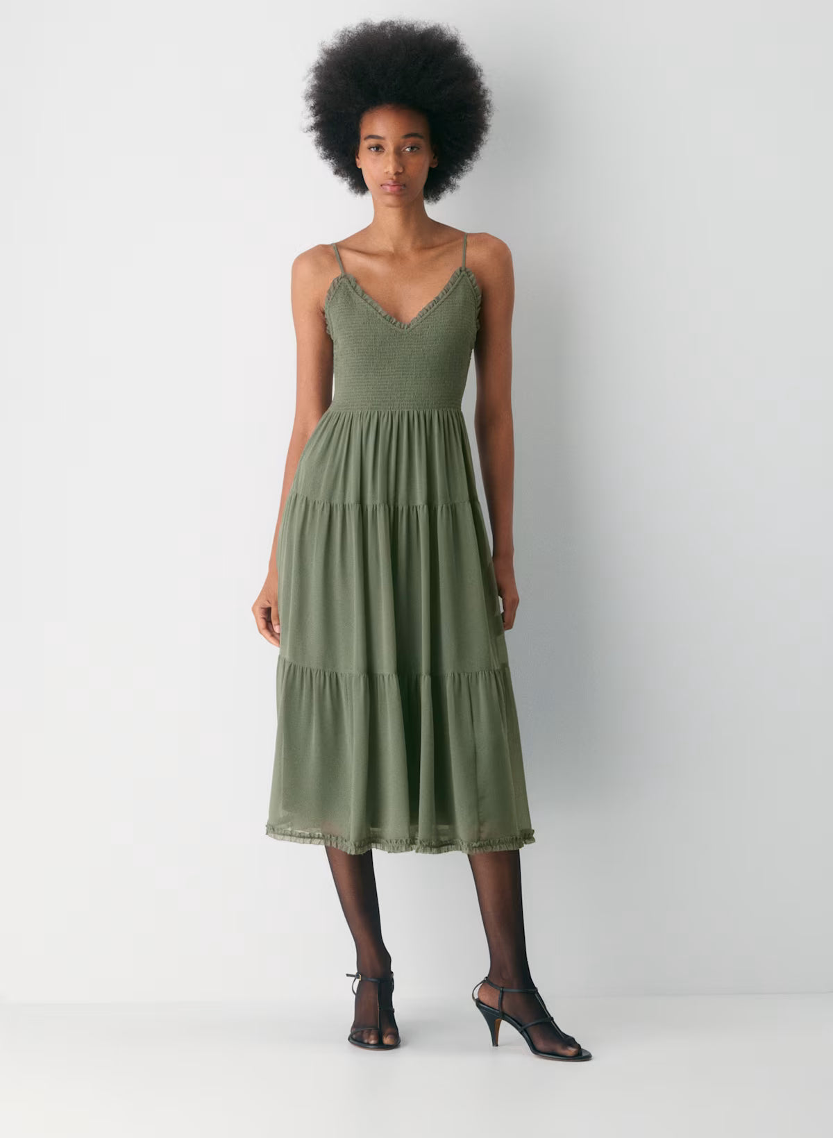Chiffon tiered V-neck midi dress— sagesse