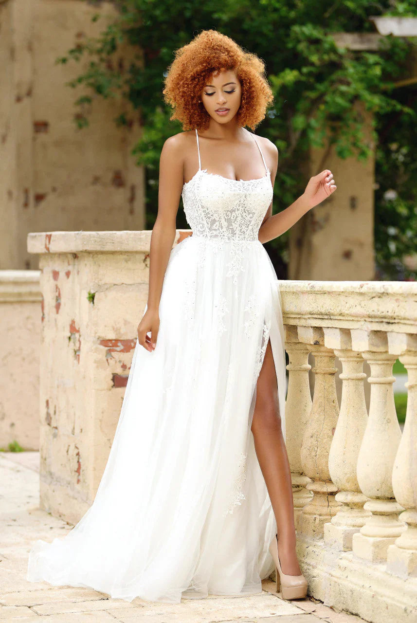 Alisha Gown - Ivory